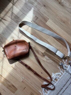 Madewell Leather Crossbody Camera Bag